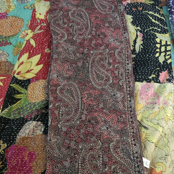 Beautiful scarf. Festivals fall or multi purpose. - Picture 3 of 5